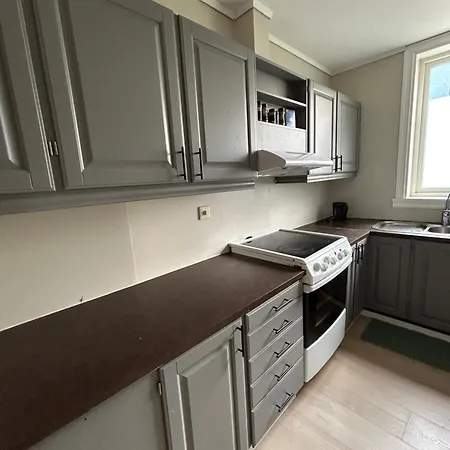 Large&nice 5 Appartement Bergen